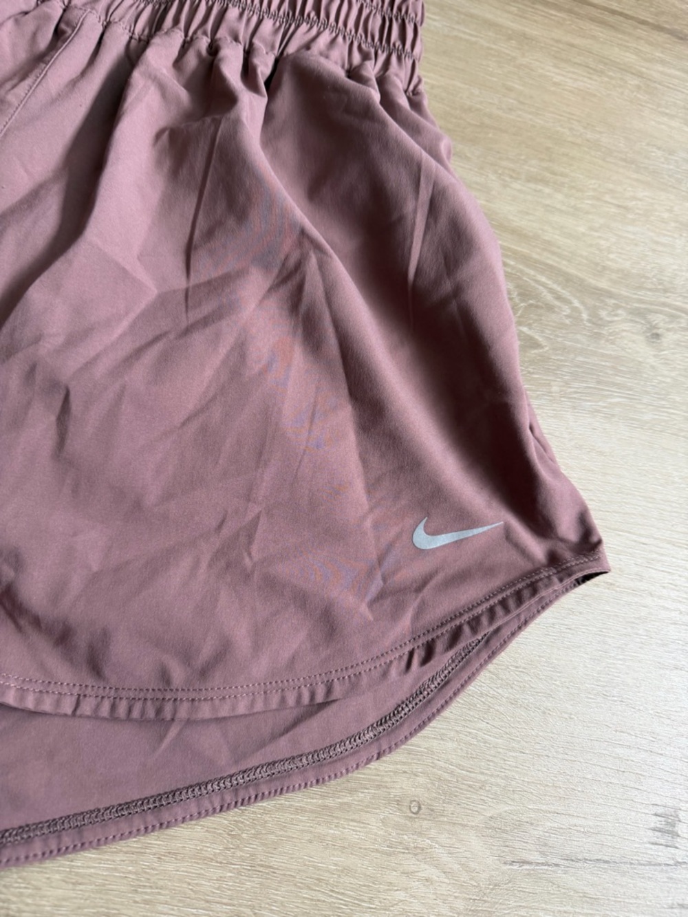 Nike Dri-FIT One Womens Size Medium Ultra High-Waisted Mauve - Picture 2 of 8